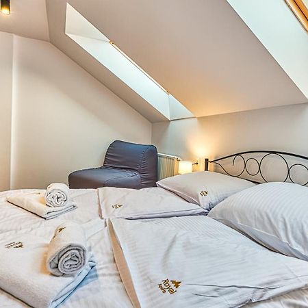 Apartamenty Centrum - Wyszynskiego 9 By Royal Aparts ชเวียราโดว์-สโดรยจ์ ห้อง รูปภาพ