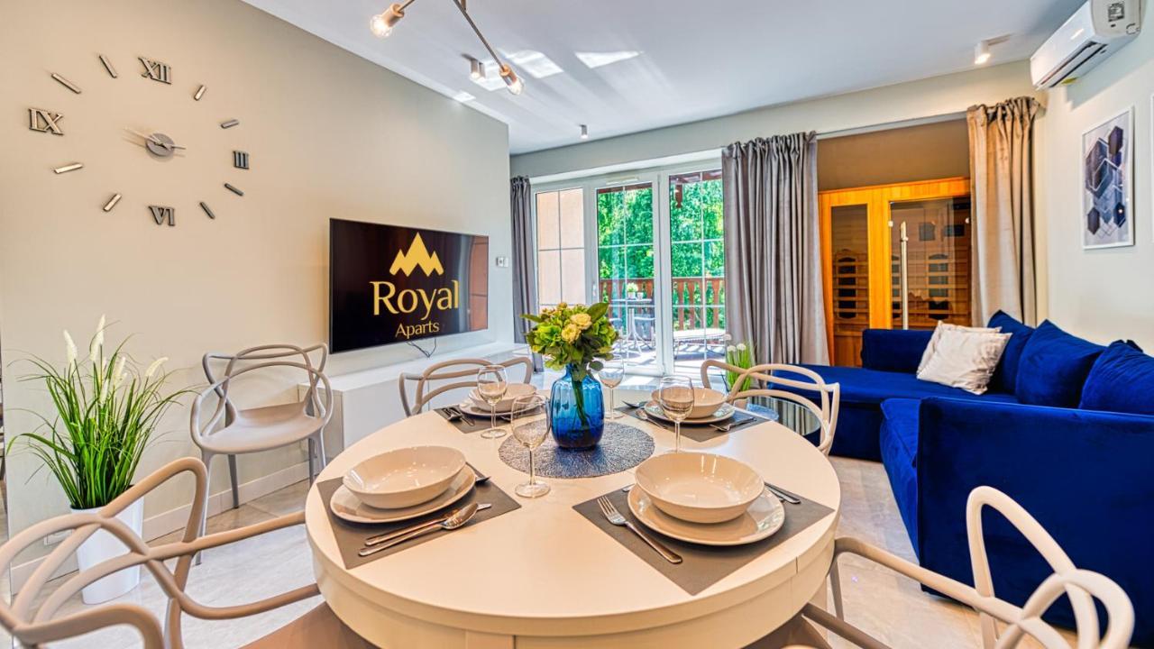 Apartamenty Centrum - Wyszynskiego 9 By Royal Aparts ชเวียราโดว์-สโดรยจ์ ภายนอก รูปภาพ