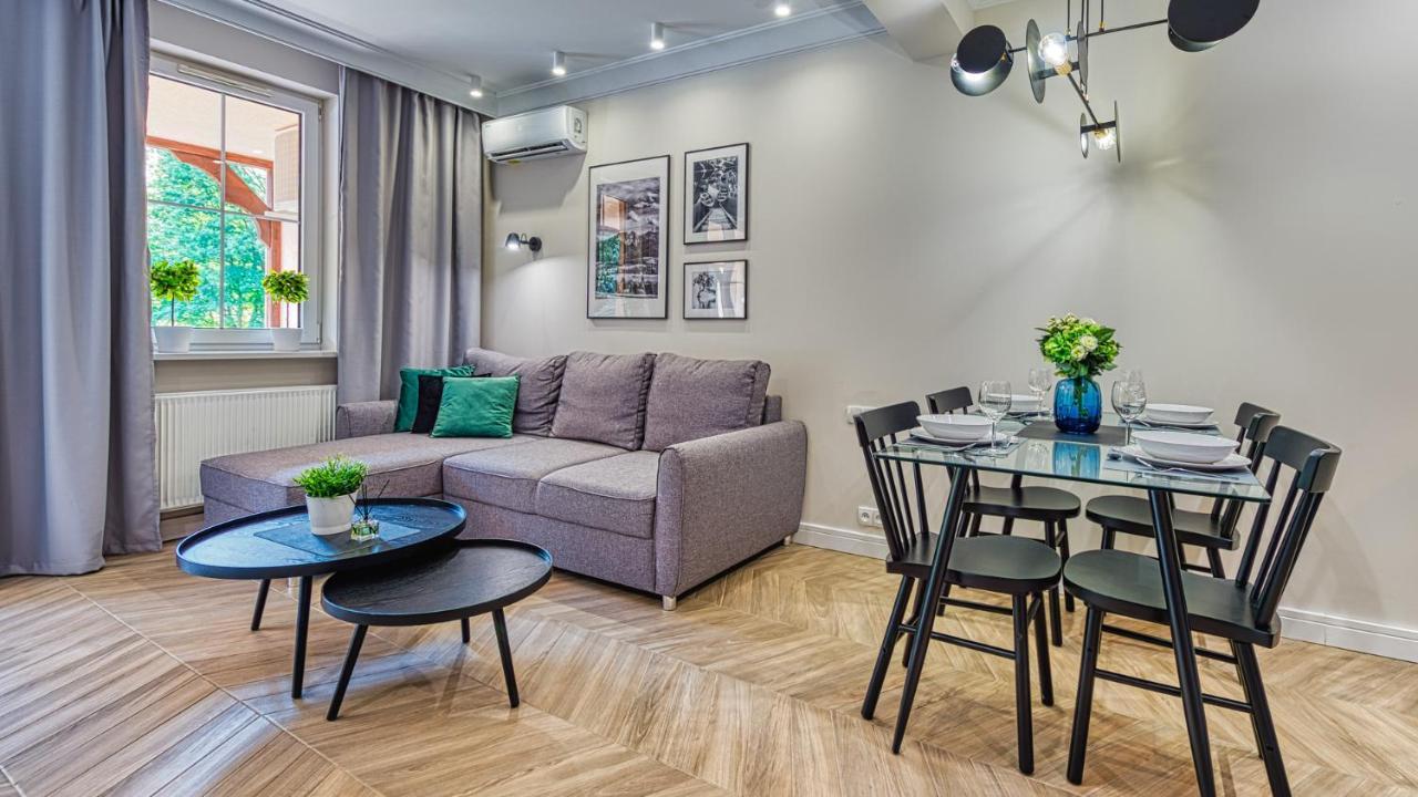 Apartamenty Centrum - Wyszynskiego 9 By Royal Aparts ชเวียราโดว์-สโดรยจ์ ภายนอก รูปภาพ