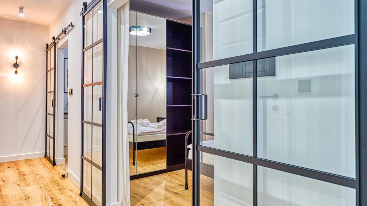 Apartamenty Centrum - Wyszynskiego 9 By Royal Aparts ชเวียราโดว์-สโดรยจ์ ภายนอก รูปภาพ