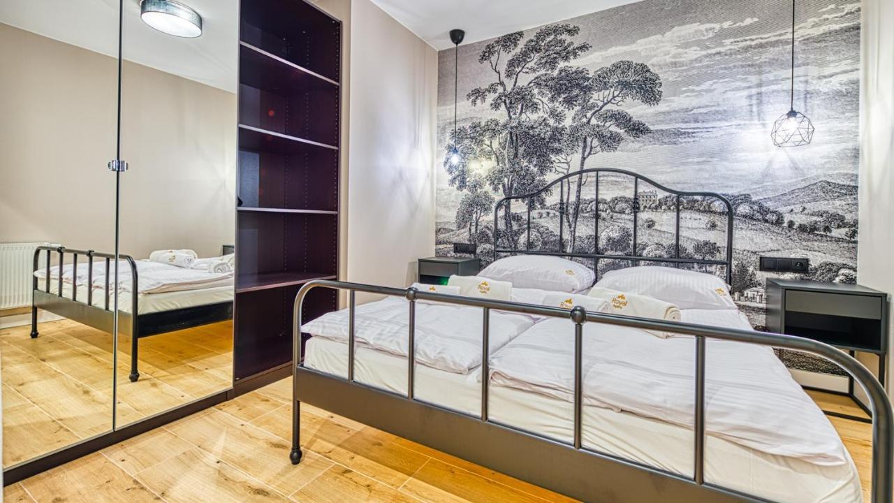 Apartamenty Centrum - Wyszynskiego 9 By Royal Aparts ชเวียราโดว์-สโดรยจ์ ภายนอก รูปภาพ