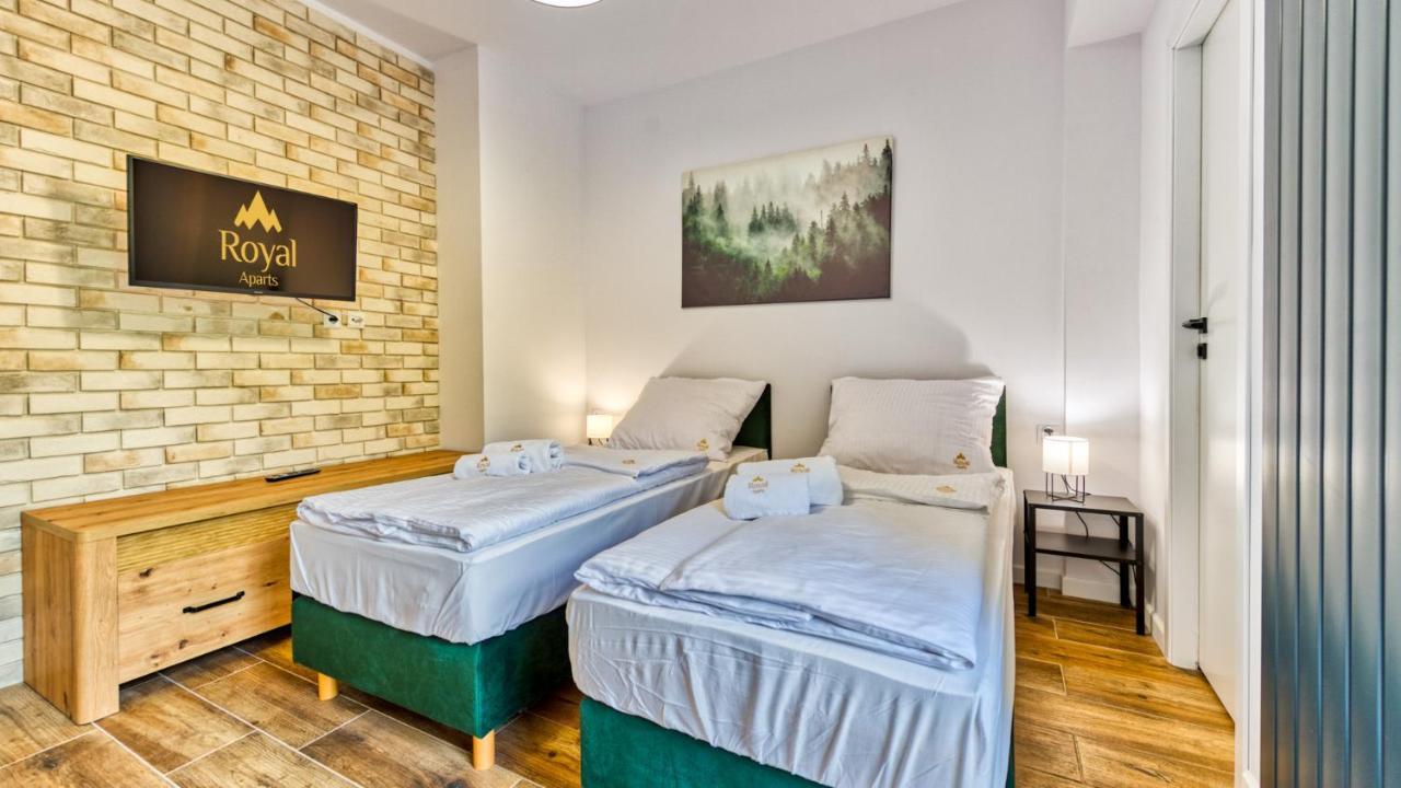 Apartamenty Centrum - Wyszynskiego 9 By Royal Aparts ชเวียราโดว์-สโดรยจ์ ภายนอก รูปภาพ