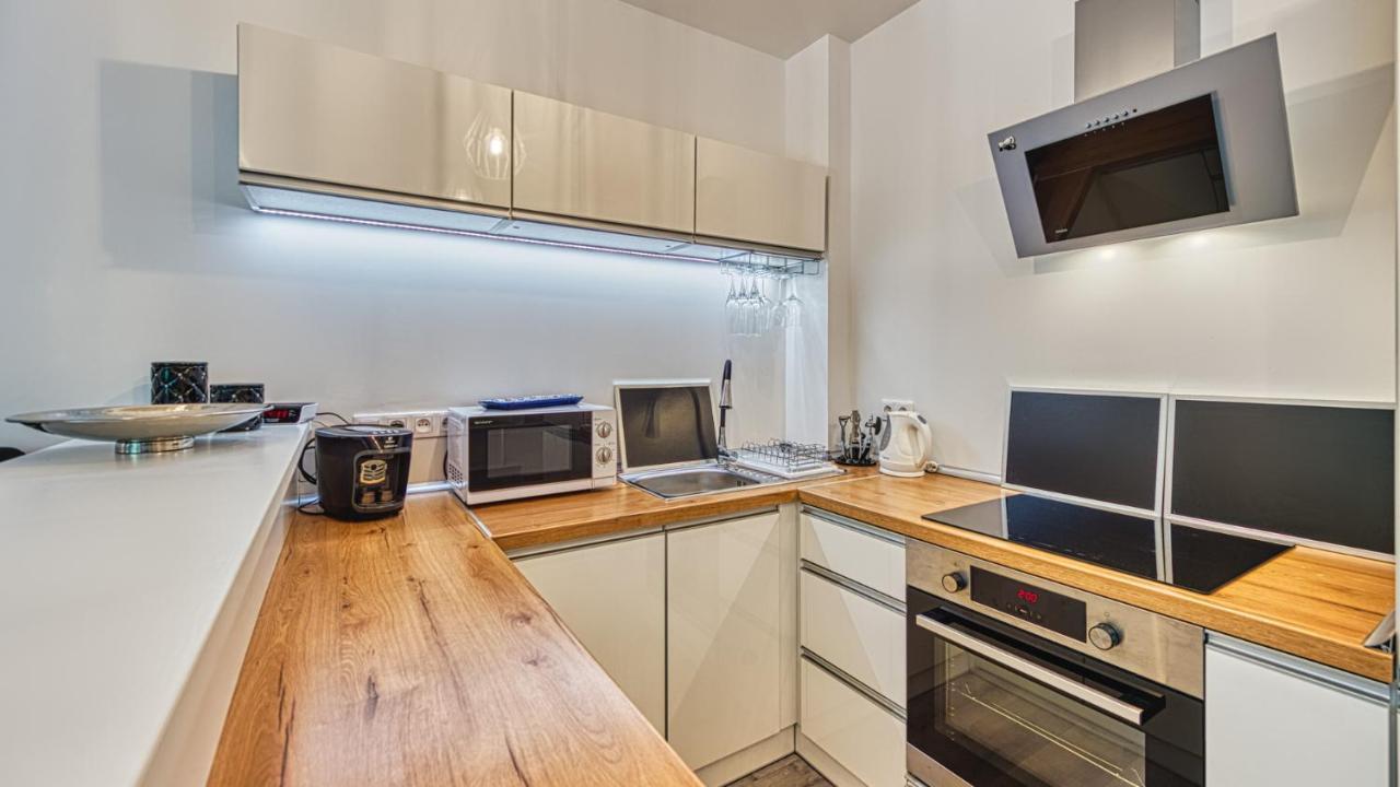 Apartamenty Centrum - Wyszynskiego 9 By Royal Aparts ชเวียราโดว์-สโดรยจ์ ภายนอก รูปภาพ